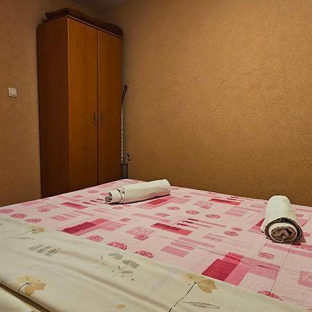 Apartments Simonovic Тиват Экстерьер фото
