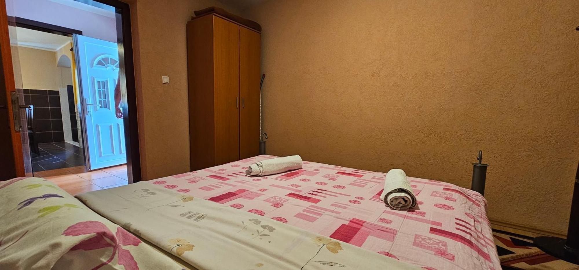 Apartments Simonovic Тиват Экстерьер фото