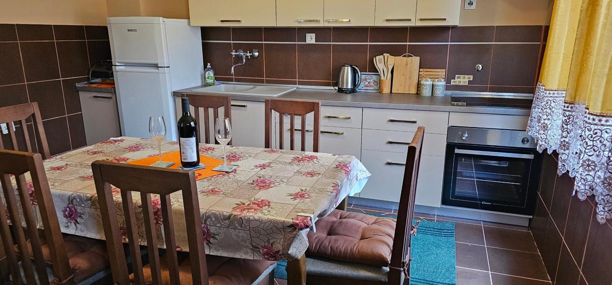 Apartments Simonovic Тиват Экстерьер фото